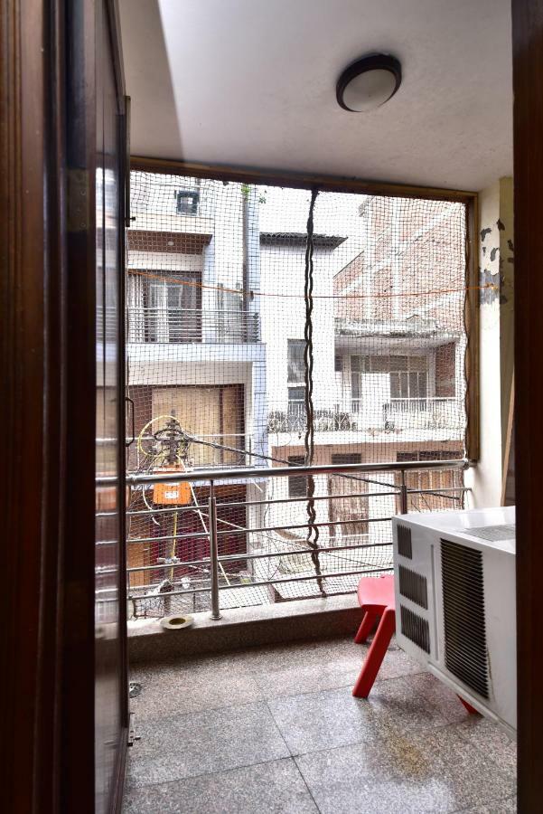 ניו דלהי 2Bhk Comfortable Furnished Serviced Apartments In Hauz Khas - Woodpecker Apartments מראה חיצוני תמונה