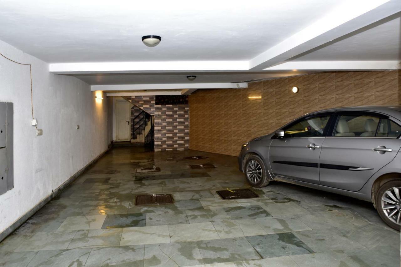 ניו דלהי 2Bhk Comfortable Furnished Serviced Apartments In Hauz Khas - Woodpecker Apartments מראה חיצוני תמונה